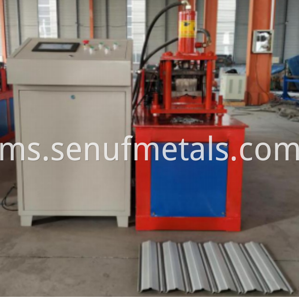 Roll Shutter Door Machine 9